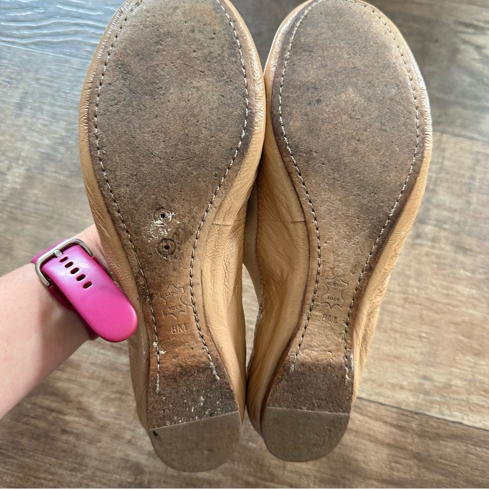 Tory Burch sand ballet flats - Picture 7 of 11